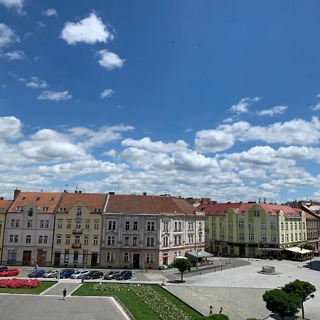 Wine Hradec Centre *